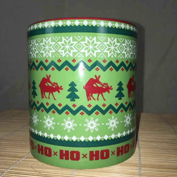 ❤️Free W/ $40 BUNDLE! ❤️ MUG with Naughty Reindeer - Picture 6 of 7